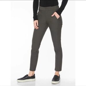 🩶NwTs--$110 ATHLETA Stellar Pants size 4 *Skulptek Support -Soft & Smooth-NICE!